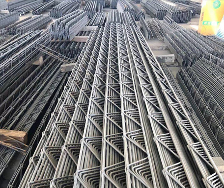 PC钢筋桁架的安装施工要点